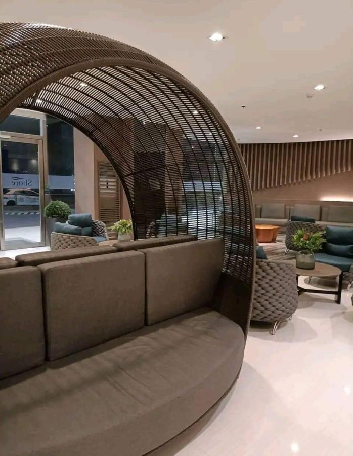 Sabina'S One Bedroom Condo At Shore Tower C Манила Екстериор снимка