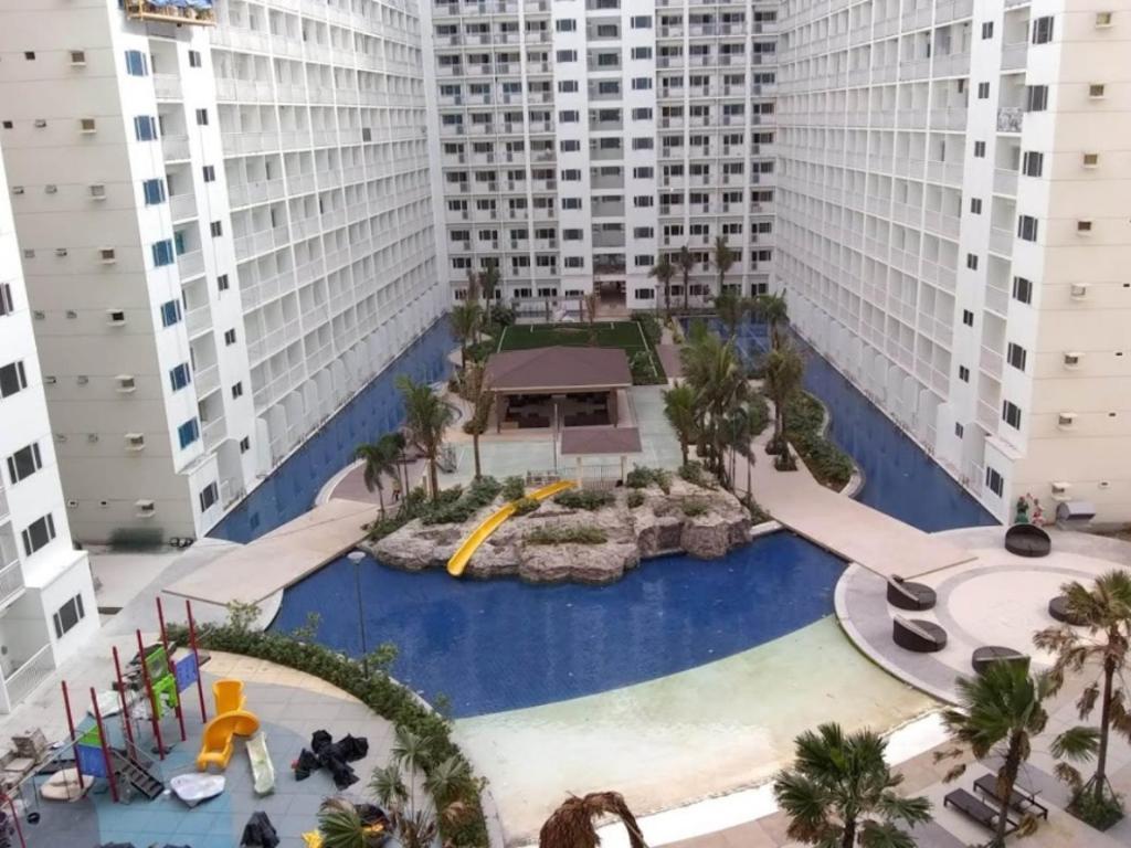 Sabina'S One Bedroom Condo At Shore Tower C Манила Екстериор снимка