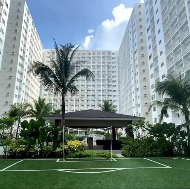 Sabina'S One Bedroom Condo At Shore Tower C Манила Екстериор снимка