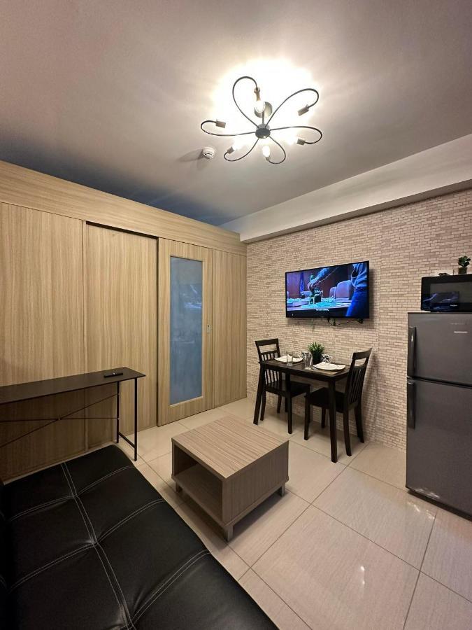 Sabina'S One Bedroom Condo At Shore Tower C Манила Екстериор снимка